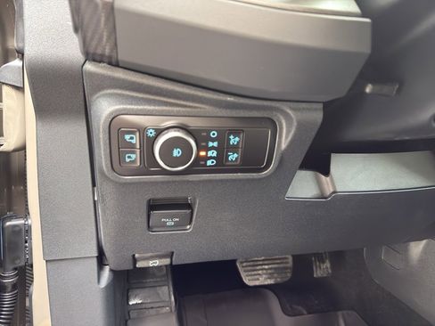 New 2025 Ford Bronco Raptor image 18