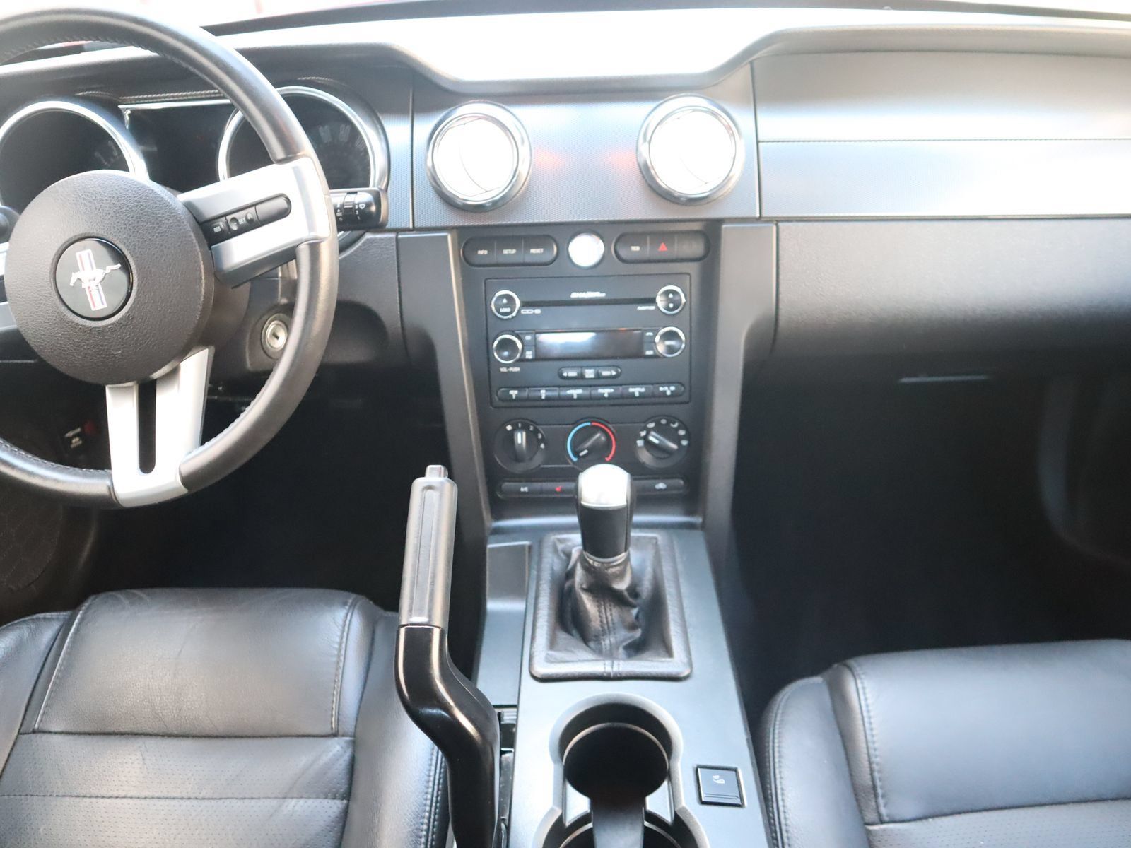 Used 2008 Ford Mustang GT RWD image 36