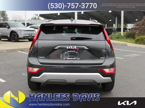 New 2026 Kia Niro LX image 8