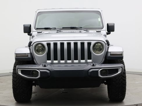 Used 2020 Jeep Wrangler Unlimited Sahara AWD/4WD image 2