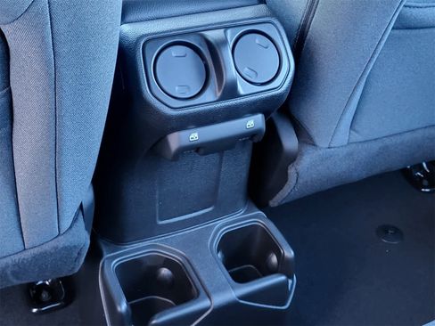 New 2026 Jeep Gladiator Sport image 19