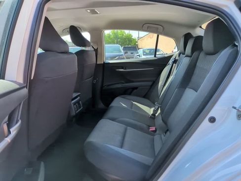 Used 2025 Toyota Camry LE image 9