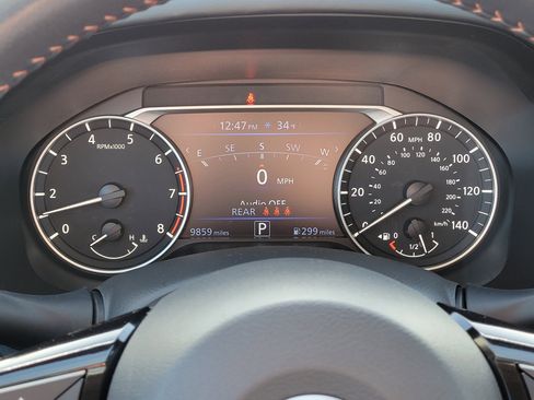 Used 2024 Nissan Altima 2.5 SR w/ SR Premium Package image 24