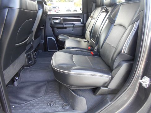 Used 2021 RAM 3500 Laramie AWD/4WD image 9