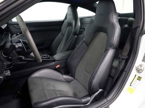 Certified 2022 Porsche 911 Carrera GTS RWD image 5