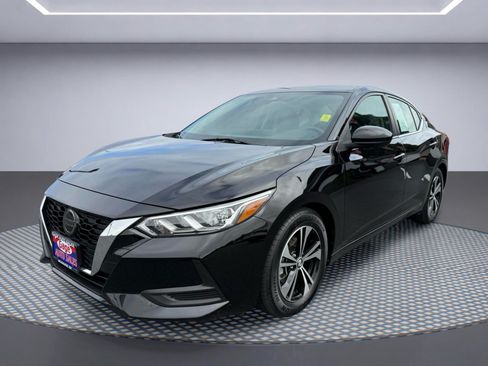 Used 2021 Nissan Sentra SV FWD image 2