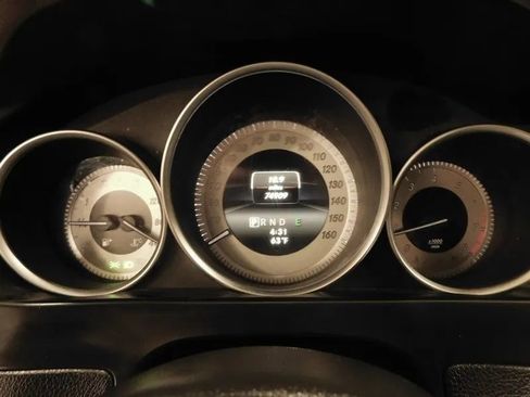 Used 2014 Mercedes-Benz C 250 Coupe image 28