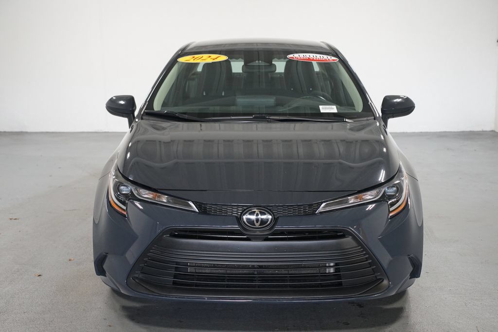 Certified 2024 Toyota Corolla LE FWD image 2