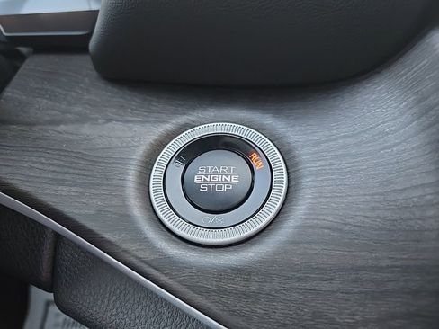 New 2025 Jeep Grand Cherokee Limited w/ Luxury Tech Group II image 52