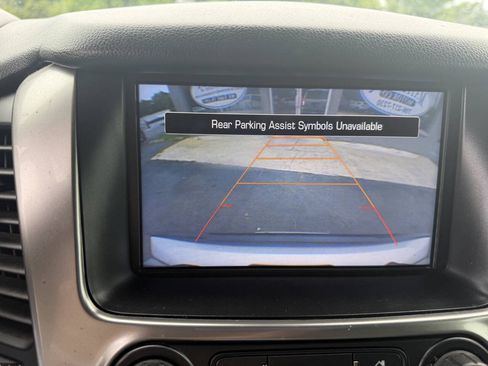 Used 2015 Chevrolet Suburban LT AWD/4WD image 8