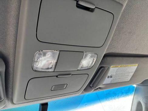 Used 2011 Toyota Tacoma PreRunner w/ SR5 Pkg #2 image 15