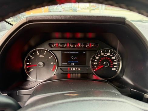 Used 2018 Ford F150 Raptor w/ Equipment Group 801A Mid AWD/4WD image 23