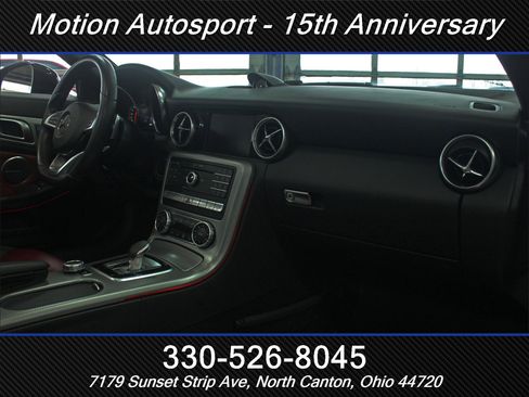Used 2017 Mercedes-Benz SLC 43 AMG w/ Premium 2 Package image 38