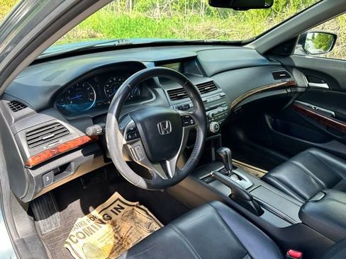 Used 2011 Honda Crosstour EX-L image 12