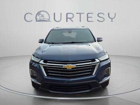 Used 2023 Chevrolet Traverse LT FWD image 8
