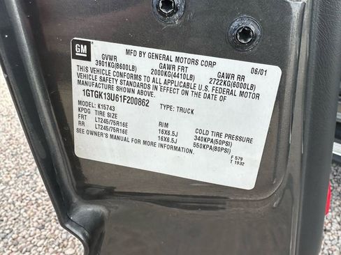 Used 2001 GMC Sierra 1500 SLE w/ SLT Marketing Option Pkg image 45