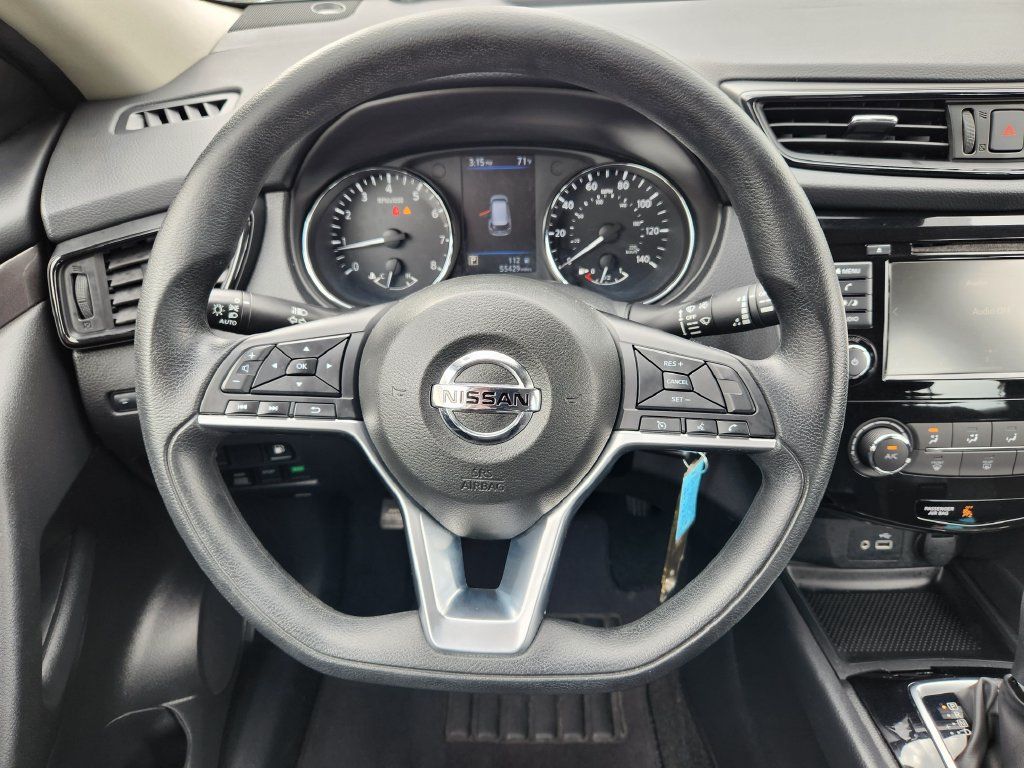 Used 2019 Nissan Rogue S AWD/4WD image 17