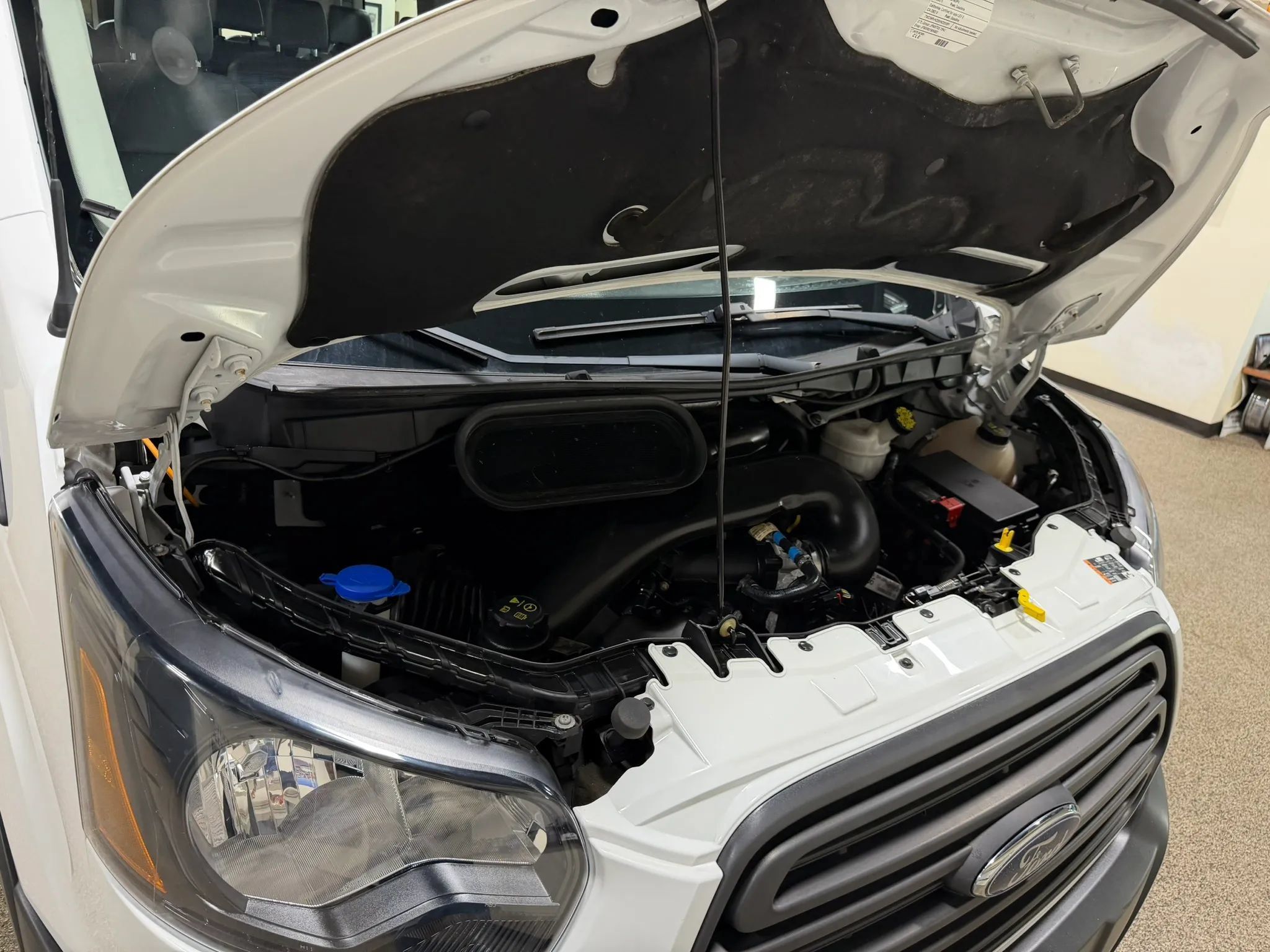 Used 2018 Ford Transit 150 XL RWD image 54