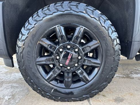 Certified 2024 GMC Sierra 2500 AT4 w/ AT4 Premium Plus Package image 16