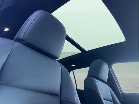 Used 2024 Honda Prologue Touring image 17