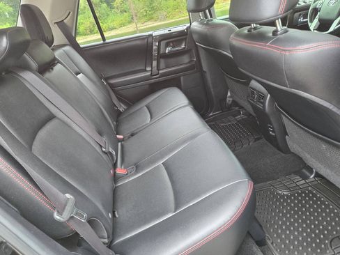 Used 2015 Toyota 4Runner Trail Premium AWD/4WD image 18