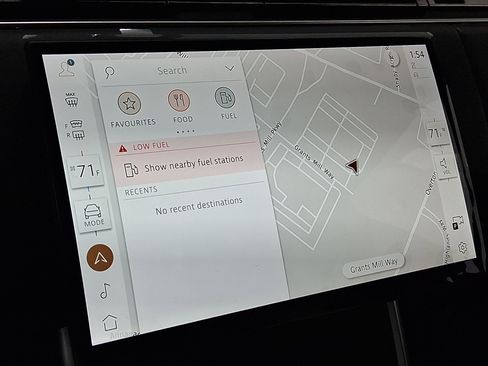 New 2026 Land Rover Range Rover SE image 23