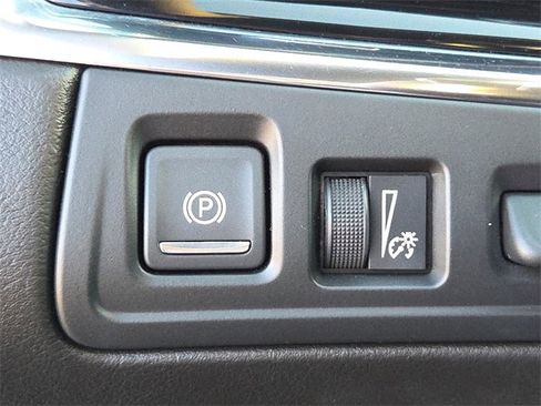 Used 2020 Cadillac XT6 Premium Luxury image 24