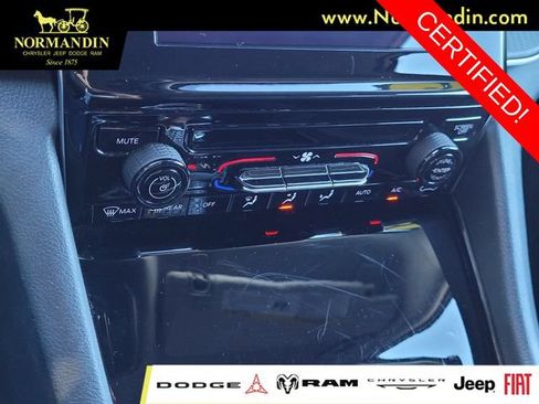 Certified 2023 Jeep Grand Cherokee L Laredo AWD/4WD image 11
