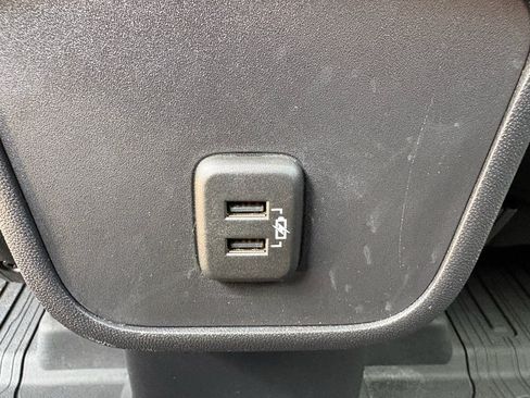 Used 2021 GMC Terrain SLE w/ Driver Convenience Package FWD image 30