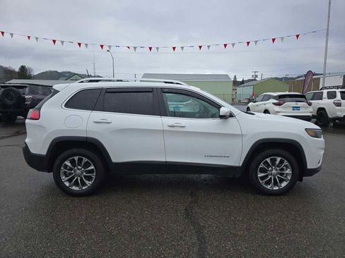 Used 2021 Jeep Cherokee Latitude Plus image 6