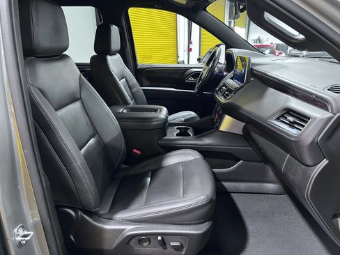 Used 2023 Chevrolet Tahoe LT AWD/4WD image 17