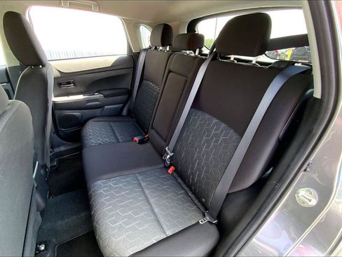 Used 2025 Mitsubishi Outlander Sport ES AWD/4WD image 22
