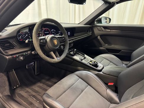 Used 2023 Porsche 911 Carrera GTS RWD image 12