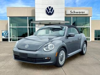 Used 2014 Volkswagen Beetle 1.8T FWD video 1