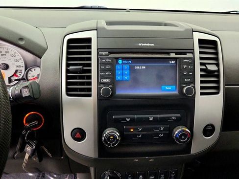 Used 2014 Nissan Xterra PRO-4X AWD/4WD image 17