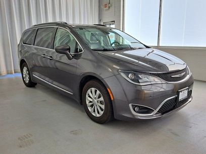 Used 2024 Kia Carnival LX