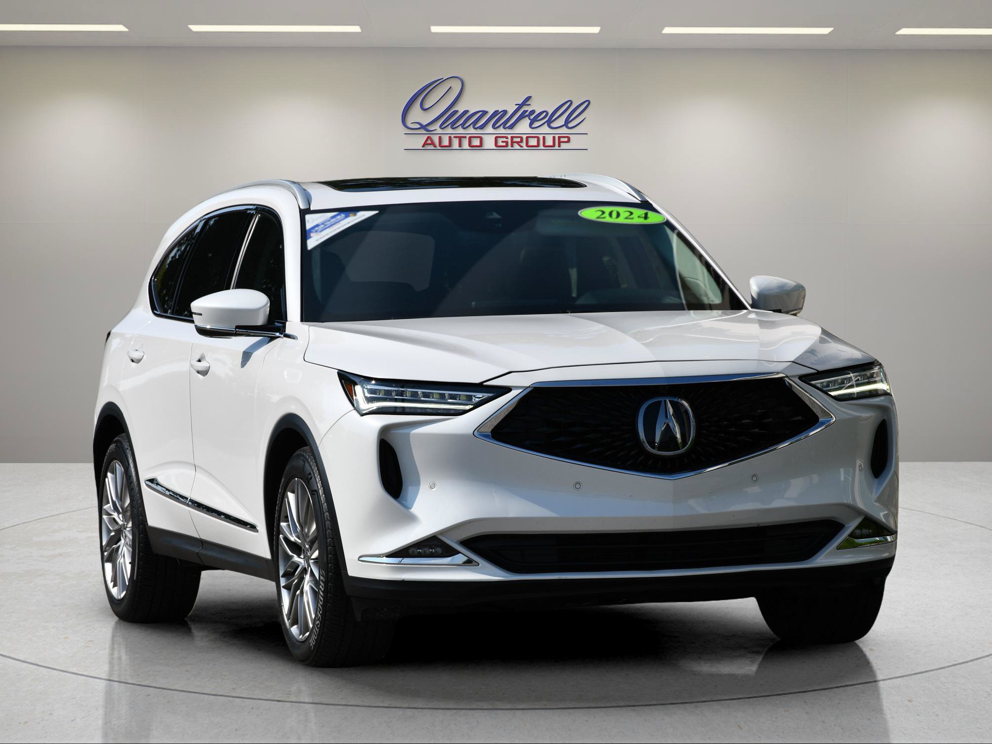 Used 2024 Acura MDX w/ Advance Package AWD/4WD image 2