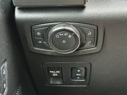 Used 2018 Ford F150 XLT w/ Equipment Group 302A Luxury image 29