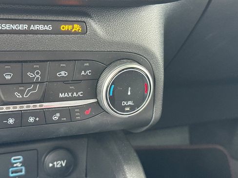 Used 2023 Ford Escape ST-Line AWD/4WD image 30