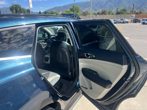 Used 2025 Kia Sportage EX w/ EX Premium Package AWD/4WD image 23