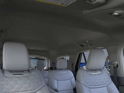 New 2026 Ford Explorer Platinum w/ LUX Leather Package AWD/4WD image 22