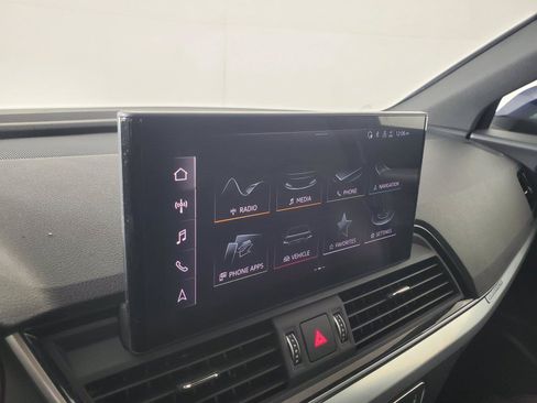 Used 2025 Audi Q5 2.0T Premium AWD/4WD image 29
