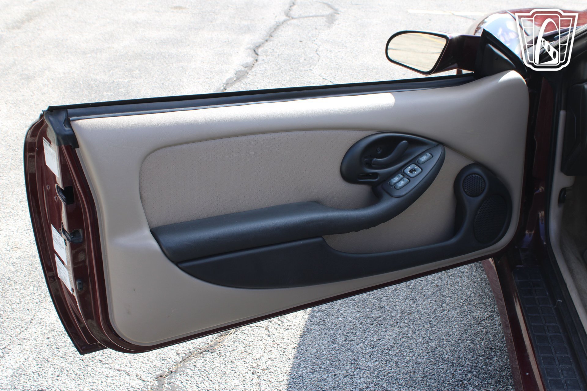 Used 2000 Pontiac Firebird Trans Am RWD image 13