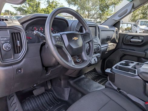 Certified 2025 Chevrolet Silverado 1500 W/T RWD image 15