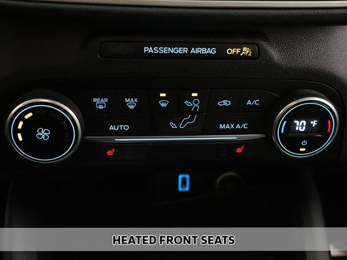 Used 2020 Ford Escape SE image 5