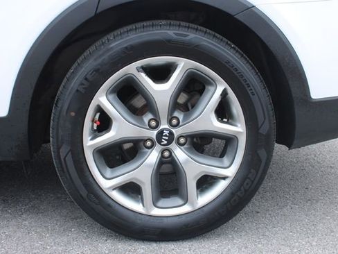 Used 2019 Kia Sorento EX AWD/4WD image 34