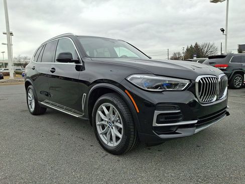 Certified 2023 BMW X5 xDrive40i w/ Executive Package image 1