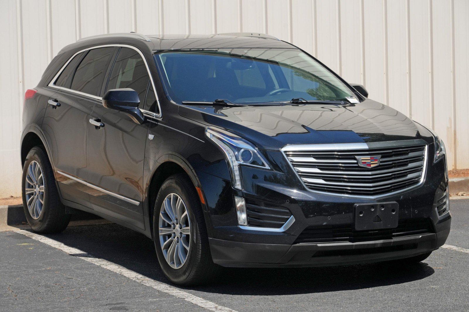 Used 2017 Cadillac XT5 Luxury w/ Driver Awareness Package FWD image 53