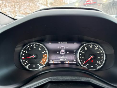 Used 2019 Jeep Renegade Trailhawk image 41