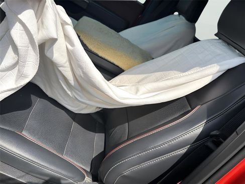 Used 2023 Ford F150 Lariat w/ Equipment Group 502A High AWD/4WD image 8